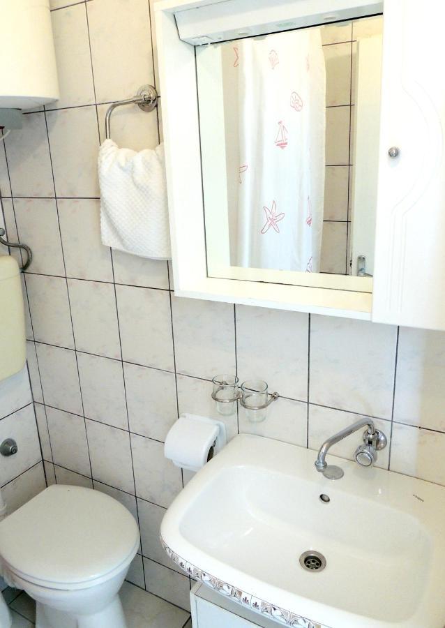Apartman Husic باغ المظهر الخارجي الصورة